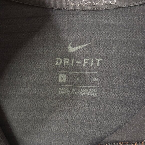 Nike Grey and Bronze Long‎ Sleeve Top - Picture 2 of 5